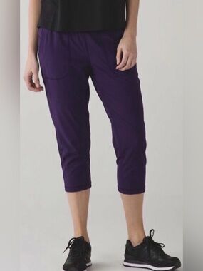 lululemon athletica Tranquil Cropped Pants